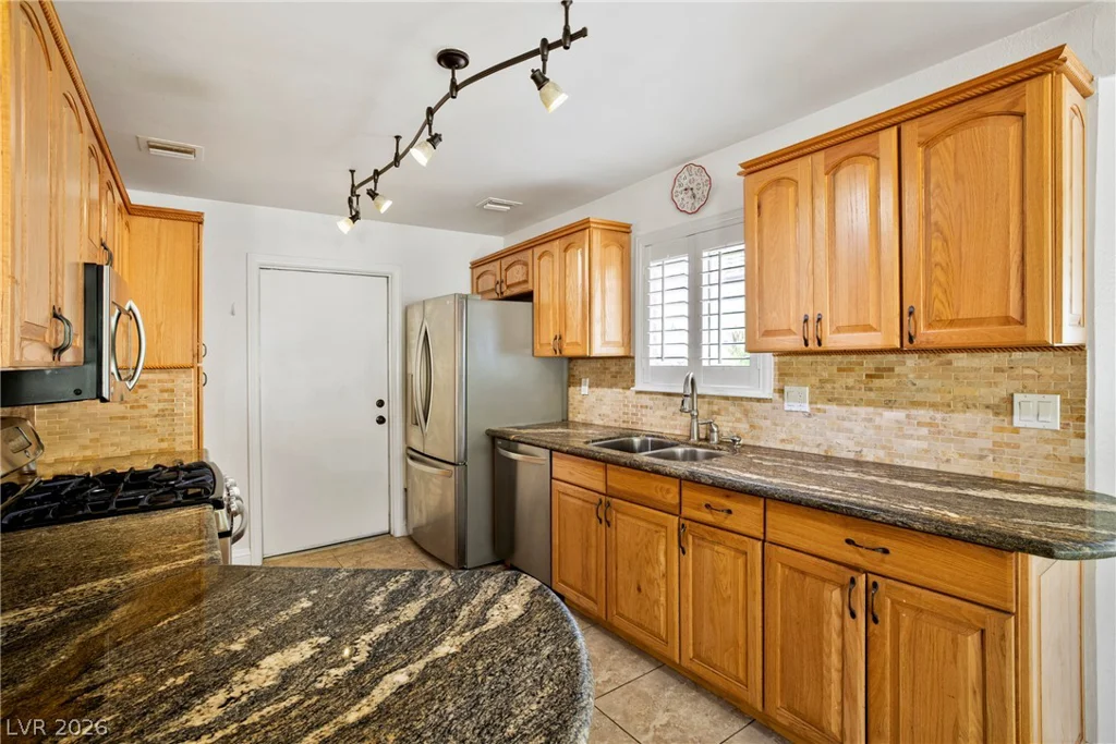 71 Chesney, Henderson, NV 89074