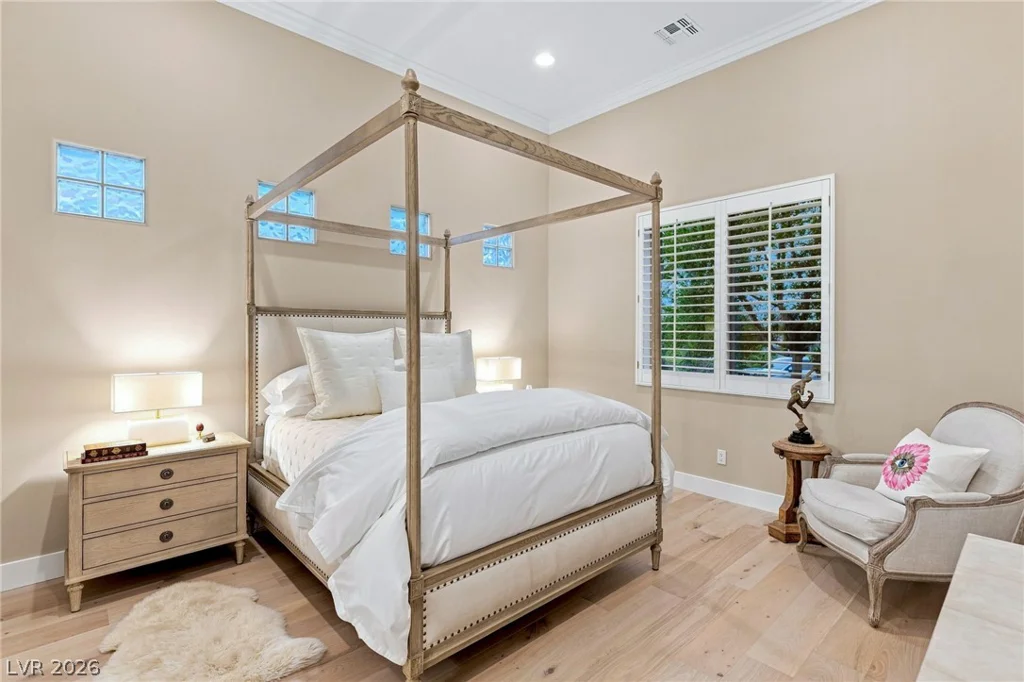 205 Aventura, Las Vegas, NV 89144
