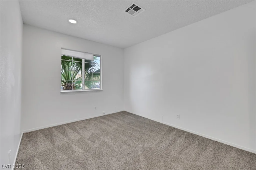 45 Sabino, Las Vegas, NV 89110