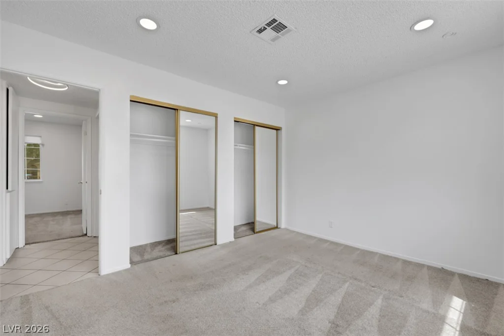 45 Sabino, Las Vegas, NV 89110