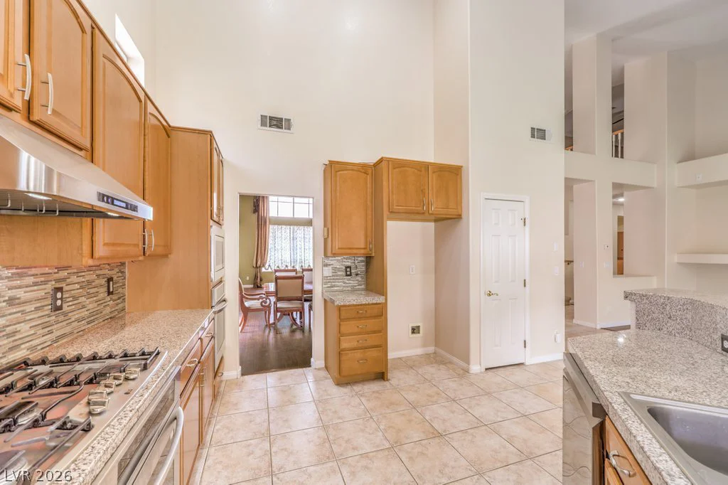 7064 New Moon, Las Vegas, NV 89110