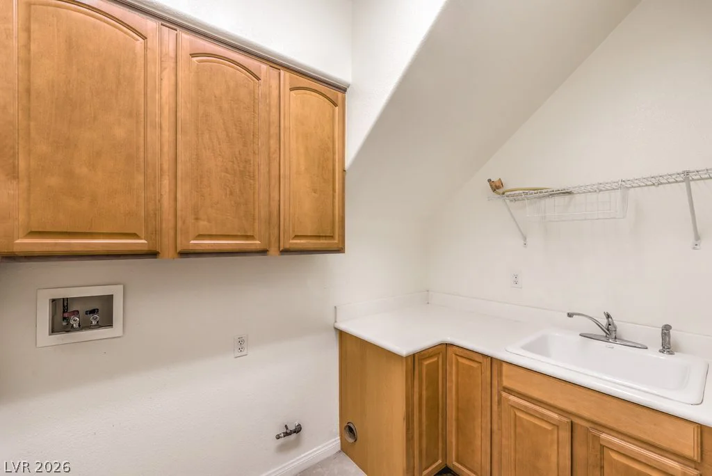 7064 New Moon, Las Vegas, NV 89110