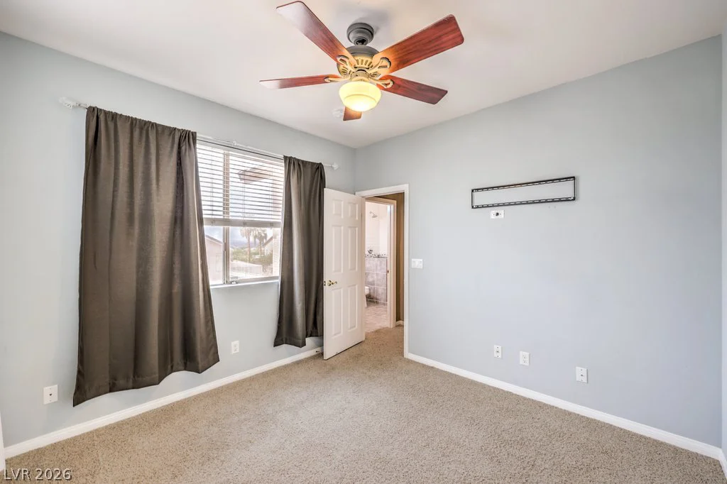 7064 New Moon, Las Vegas, NV 89110