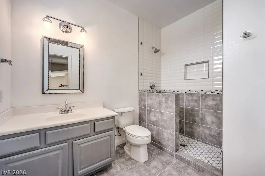 7064 New Moon, Las Vegas, NV 89110