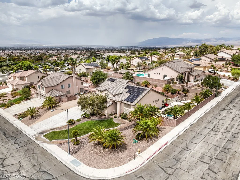 7064 New Moon, Las Vegas, NV 89110