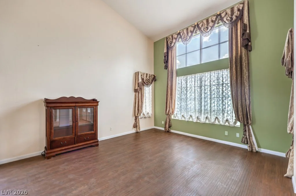 7064 New Moon, Las Vegas, NV 89110