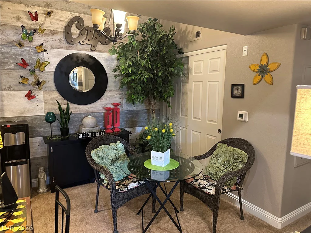 950 Seven Hills, Henderson, NV 89052