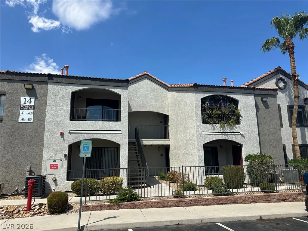 950 Seven Hills, Henderson, NV 89052