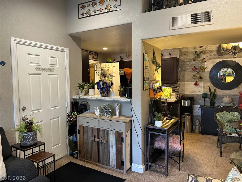 950 Seven Hills, Henderson, NV 89052