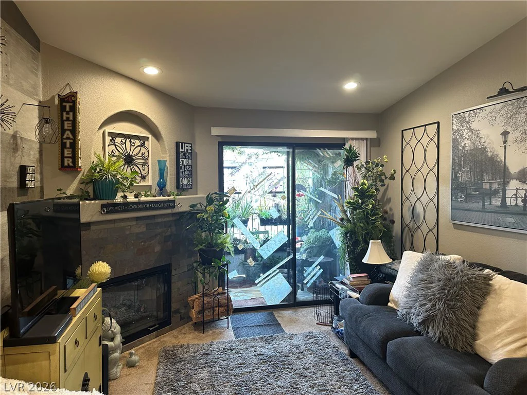 950 Seven Hills, Henderson, NV 89052