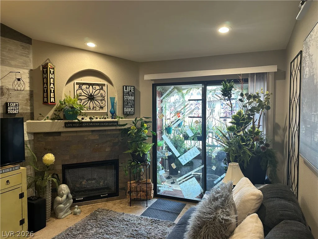 950 Seven Hills, Henderson, NV 89052
