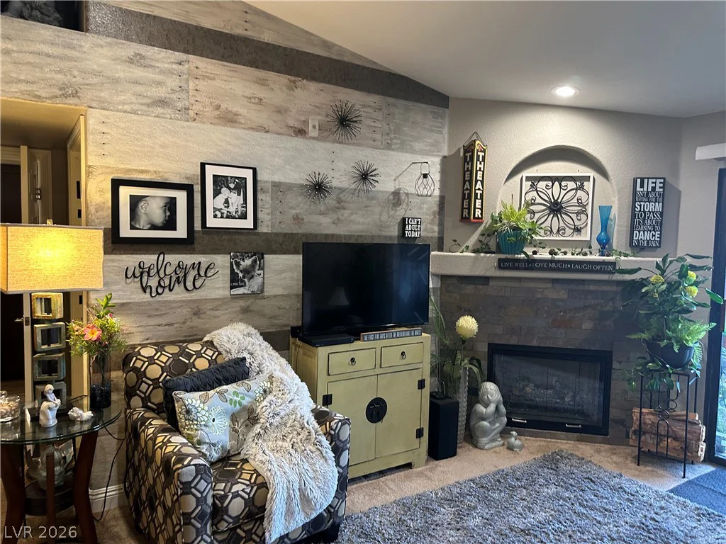 950 Seven Hills, Henderson, NV 89052