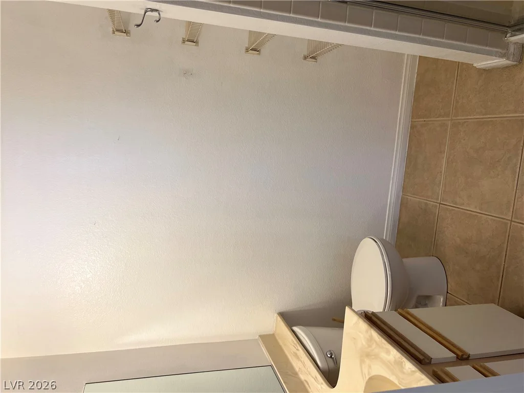 2200 Fort Apache, Las Vegas, NV 89117