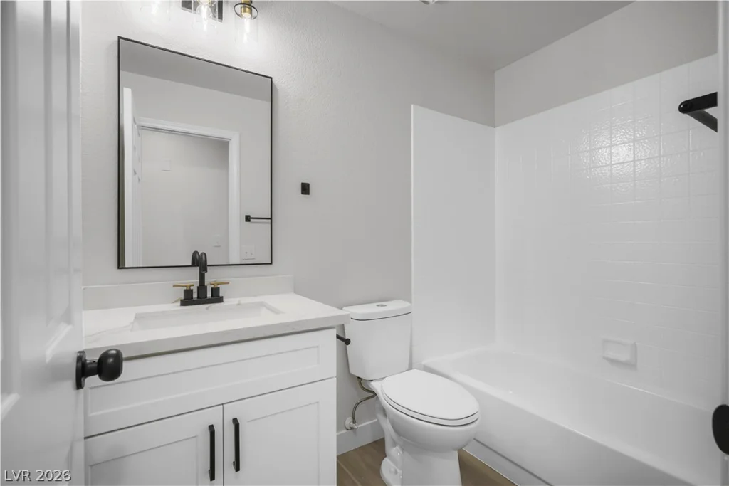 9713 Peacock Hill, Las Vegas, NV 89117