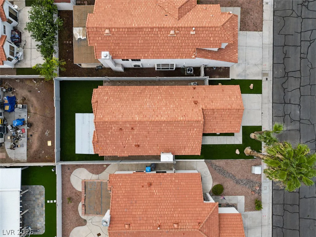 9713 Peacock Hill, Las Vegas, NV 89117
