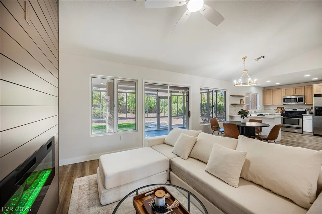 9009 Signal Terrace, Las Vegas, NV 89134