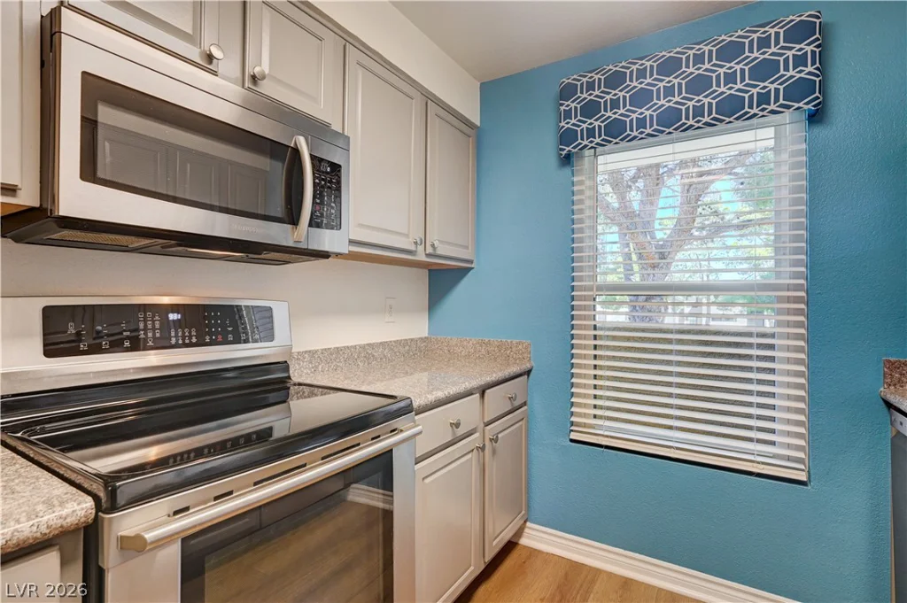 2451 Rainbow, Las Vegas, NV 89108