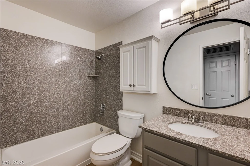 2451 Rainbow, Las Vegas, NV 89108
