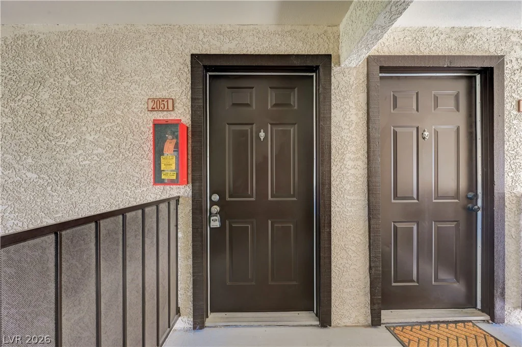 2451 Rainbow, Las Vegas, NV 89108