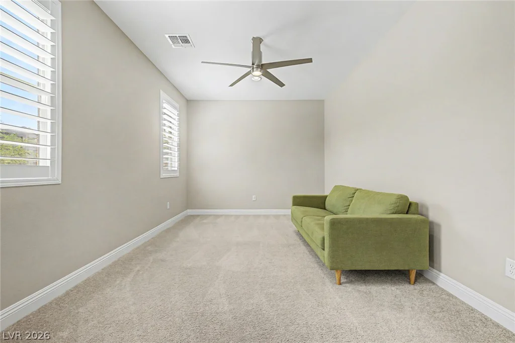2568 Iron Crest, Las Vegas, NV 89138