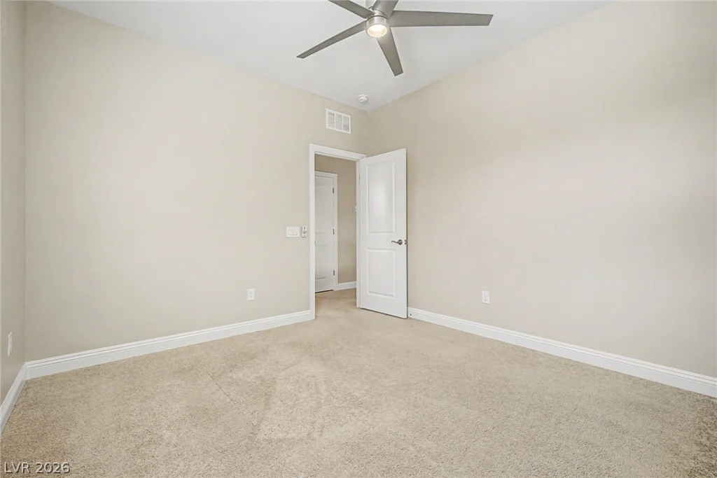 2568 Iron Crest, Las Vegas, NV 89138
