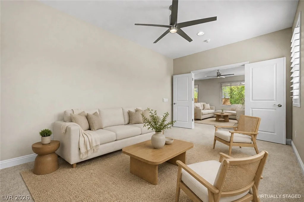 2568 Iron Crest, Las Vegas, NV 89138