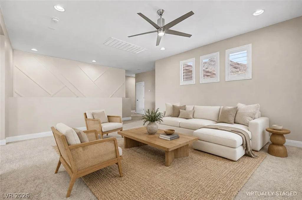 2568 Iron Crest, Las Vegas, NV 89138