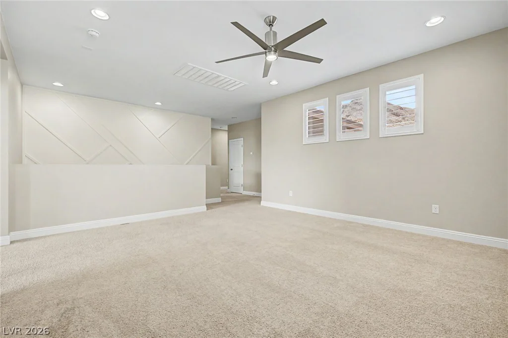 2568 Iron Crest, Las Vegas, NV 89138