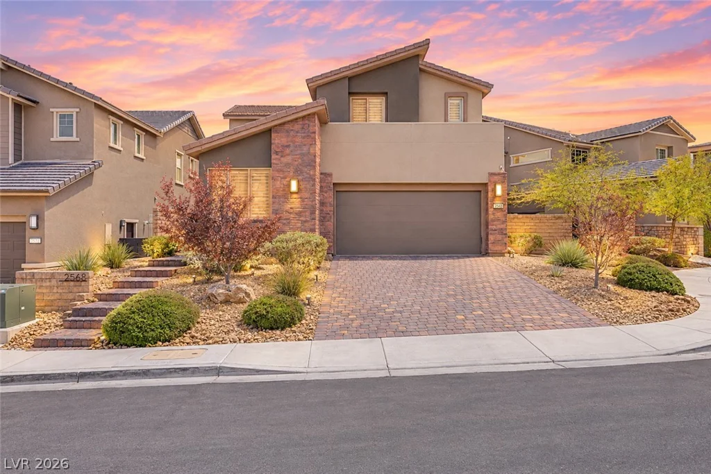 2568 Iron Crest, Las Vegas, NV 89138