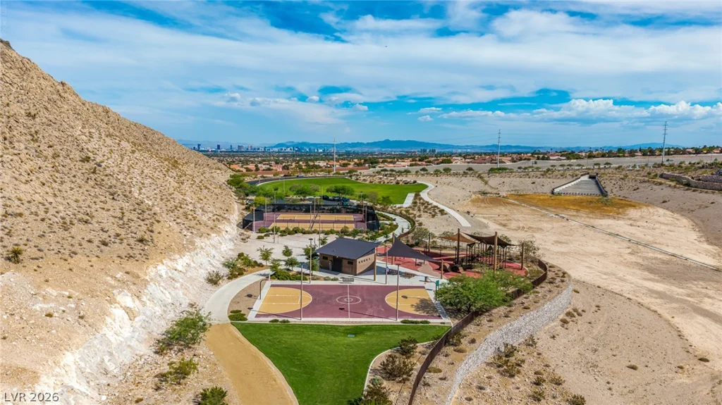2568 Iron Crest, Las Vegas, NV 89138