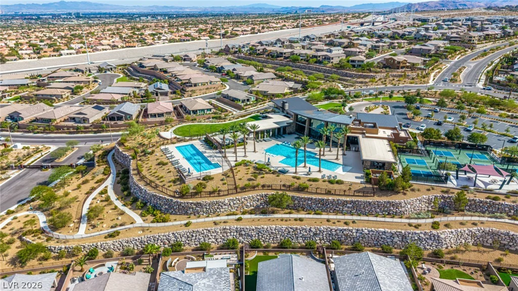 2568 Iron Crest, Las Vegas, NV 89138