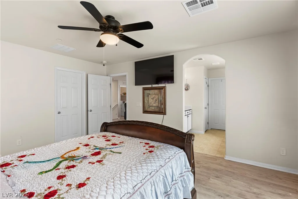 984 Via Del Campo, Henderson, NV 89011