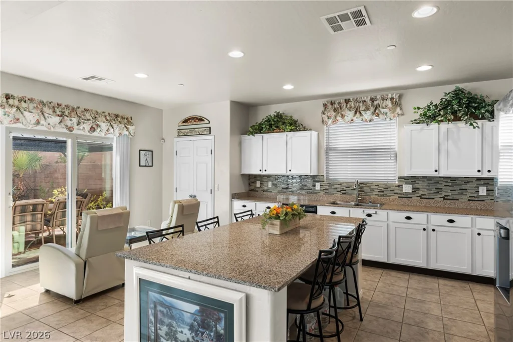984 Via Del Campo, Henderson, NV 89011