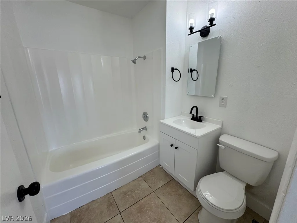 4048 Maple Hill, Las Vegas, NV 89115