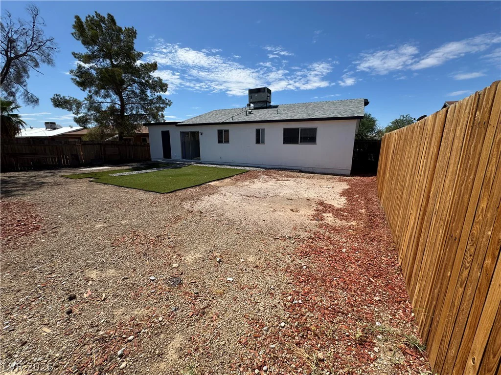 4048 Maple Hill, Las Vegas, NV 89115