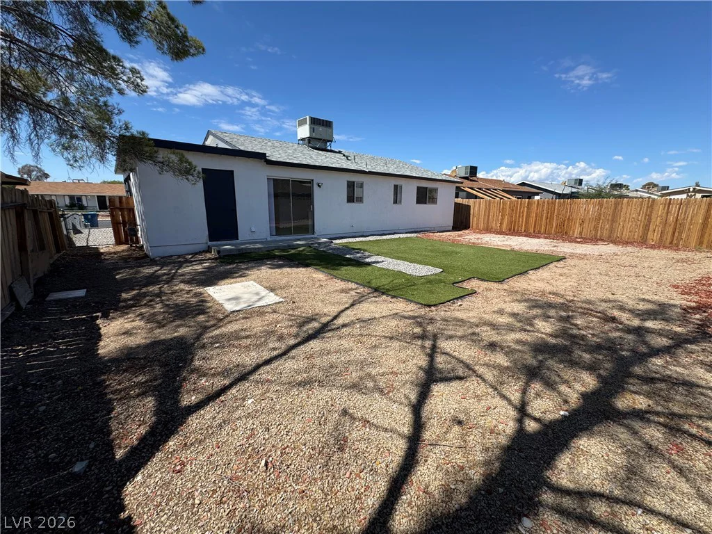 4048 Maple Hill, Las Vegas, NV 89115