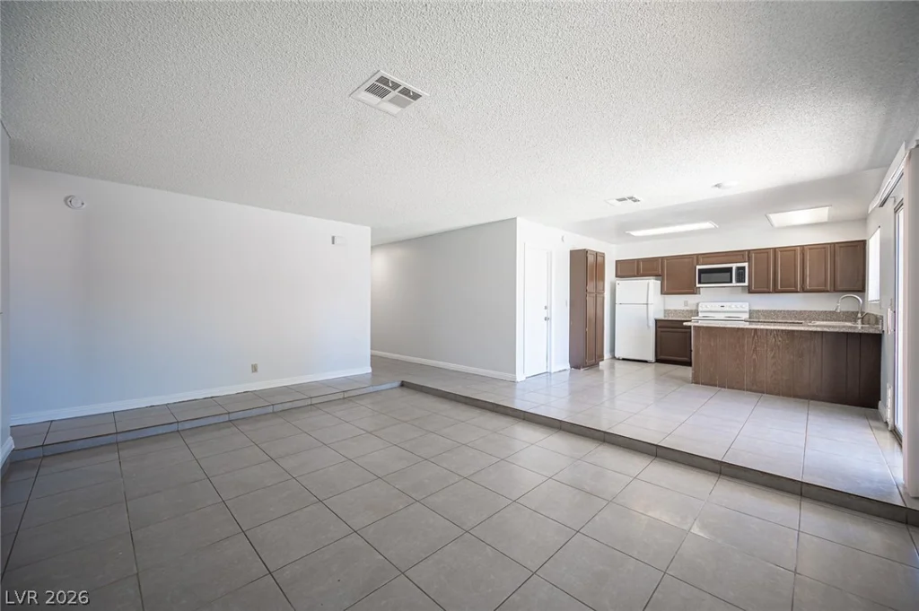5142 Tahnee, Las Vegas, NV 89122