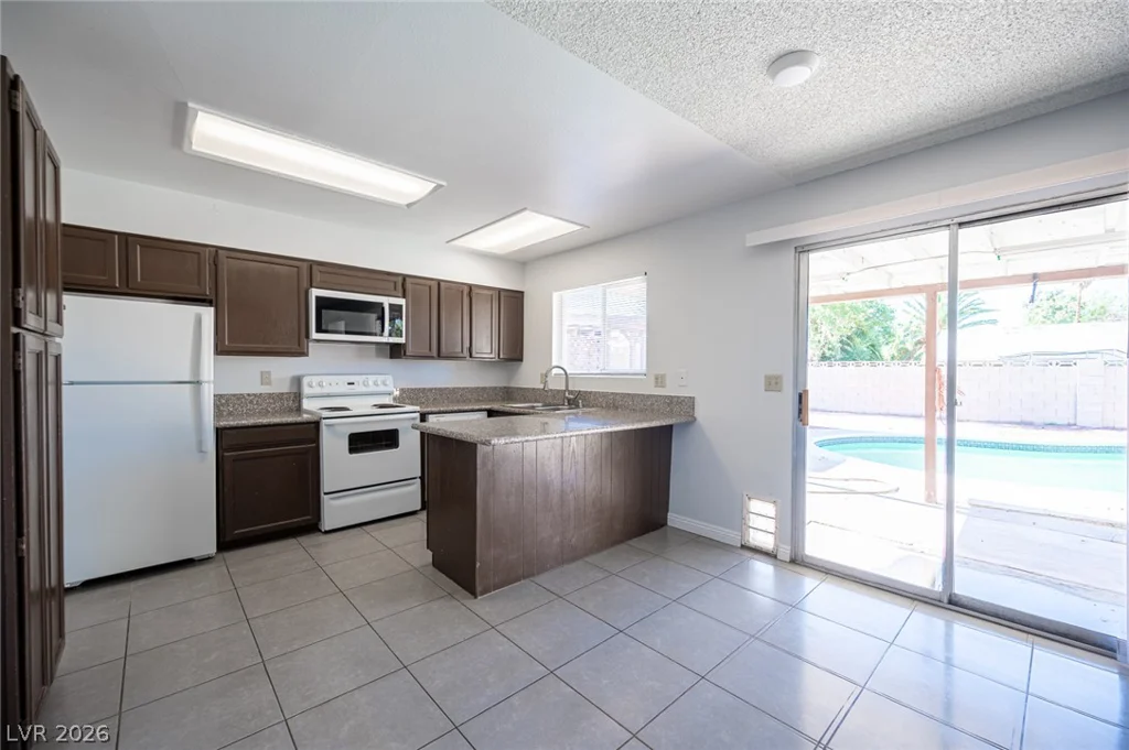 5142 Tahnee, Las Vegas, NV 89122