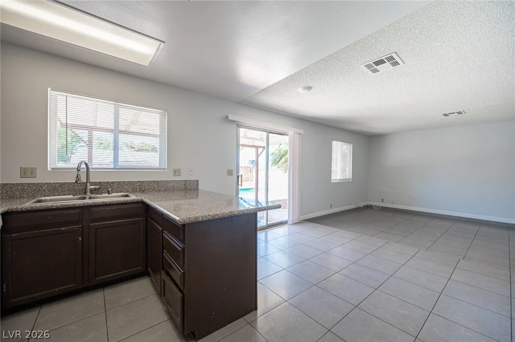 5142 Tahnee, Las Vegas, NV 89122