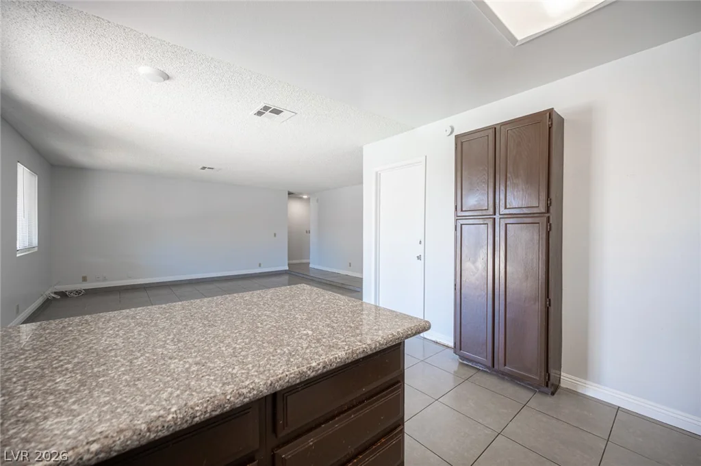 5142 Tahnee, Las Vegas, NV 89122
