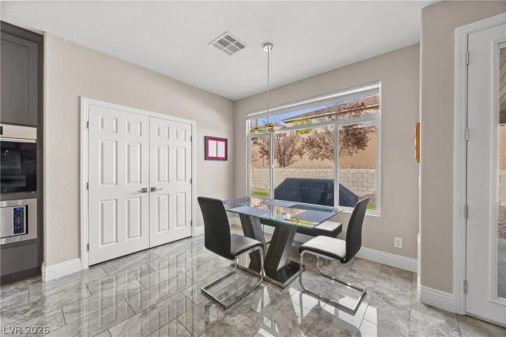 9413 Empire Rock, Las Vegas, NV 89143