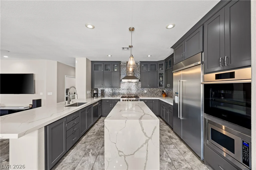 9413 Empire Rock, Las Vegas, NV 89143