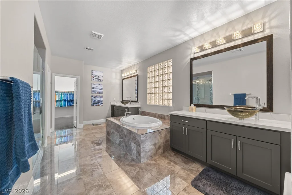 9413 Empire Rock, Las Vegas, NV 89143