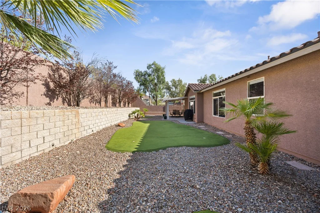 9413 Empire Rock, Las Vegas, NV 89143