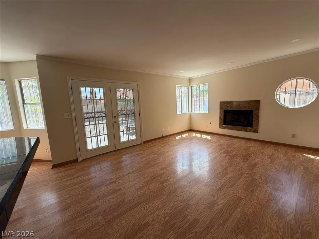 921 Greystone, Las Vegas, NV 89108