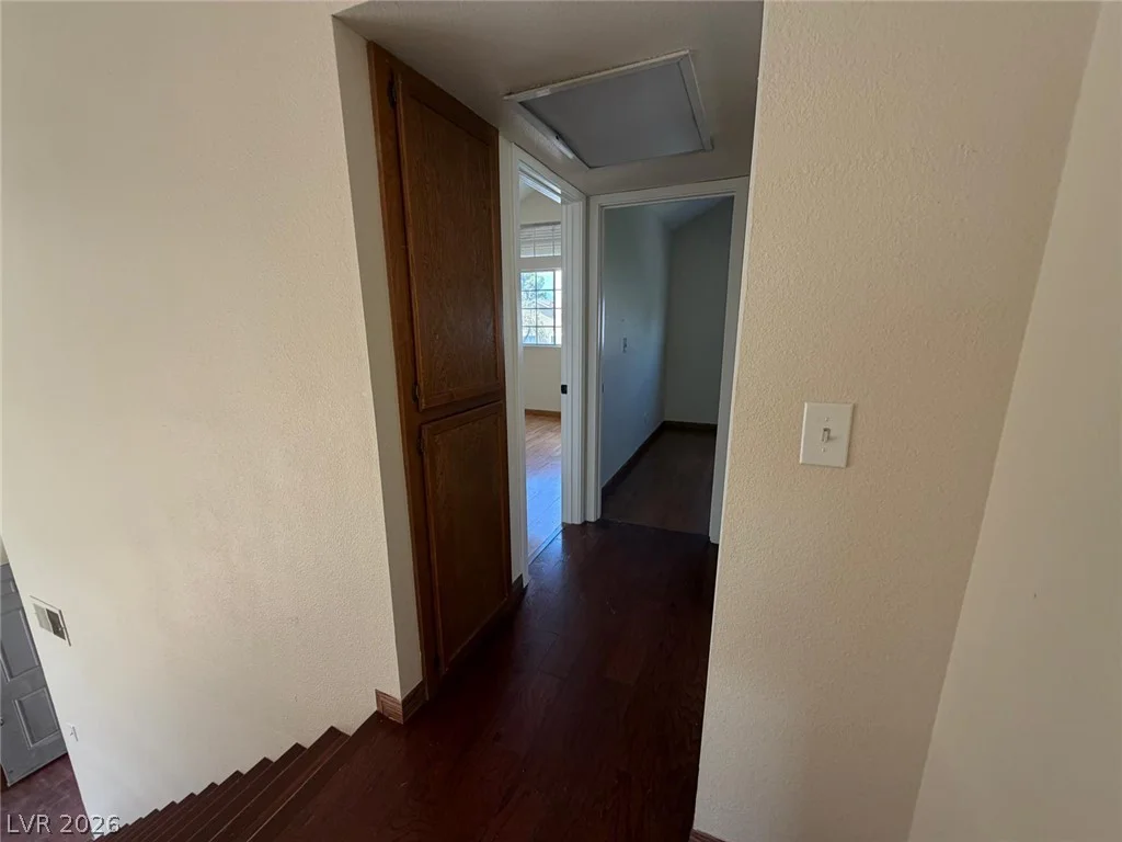 921 Greystone, Las Vegas, NV 89108
