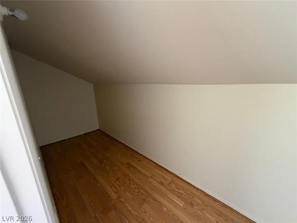 921 Greystone, Las Vegas, NV 89108