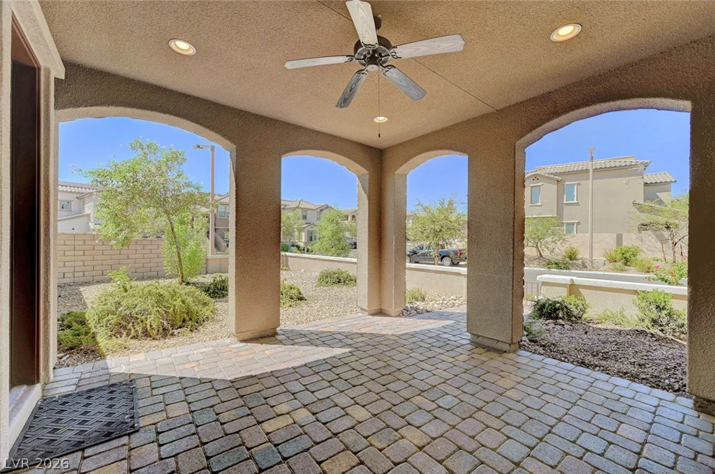 460 Trevinca, Las Vegas, NV 89138