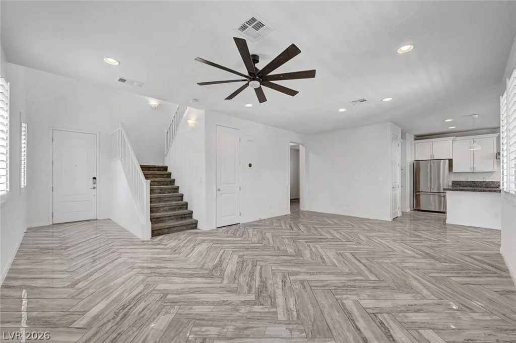 460 Trevinca, Las Vegas, NV 89138