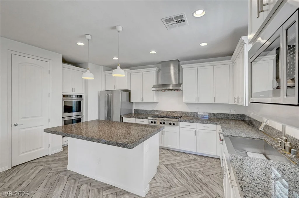 460 Trevinca, Las Vegas, NV 89138